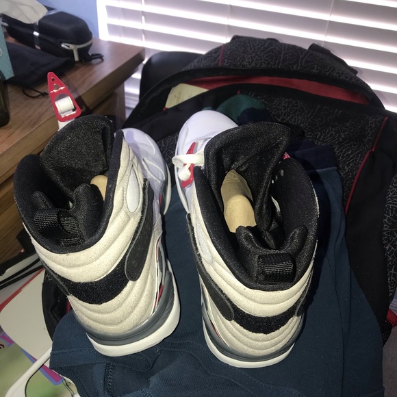 Air Jordan 8 Bugs Bunny and Air Jordan 3 Crimson - Picture 3 of 8